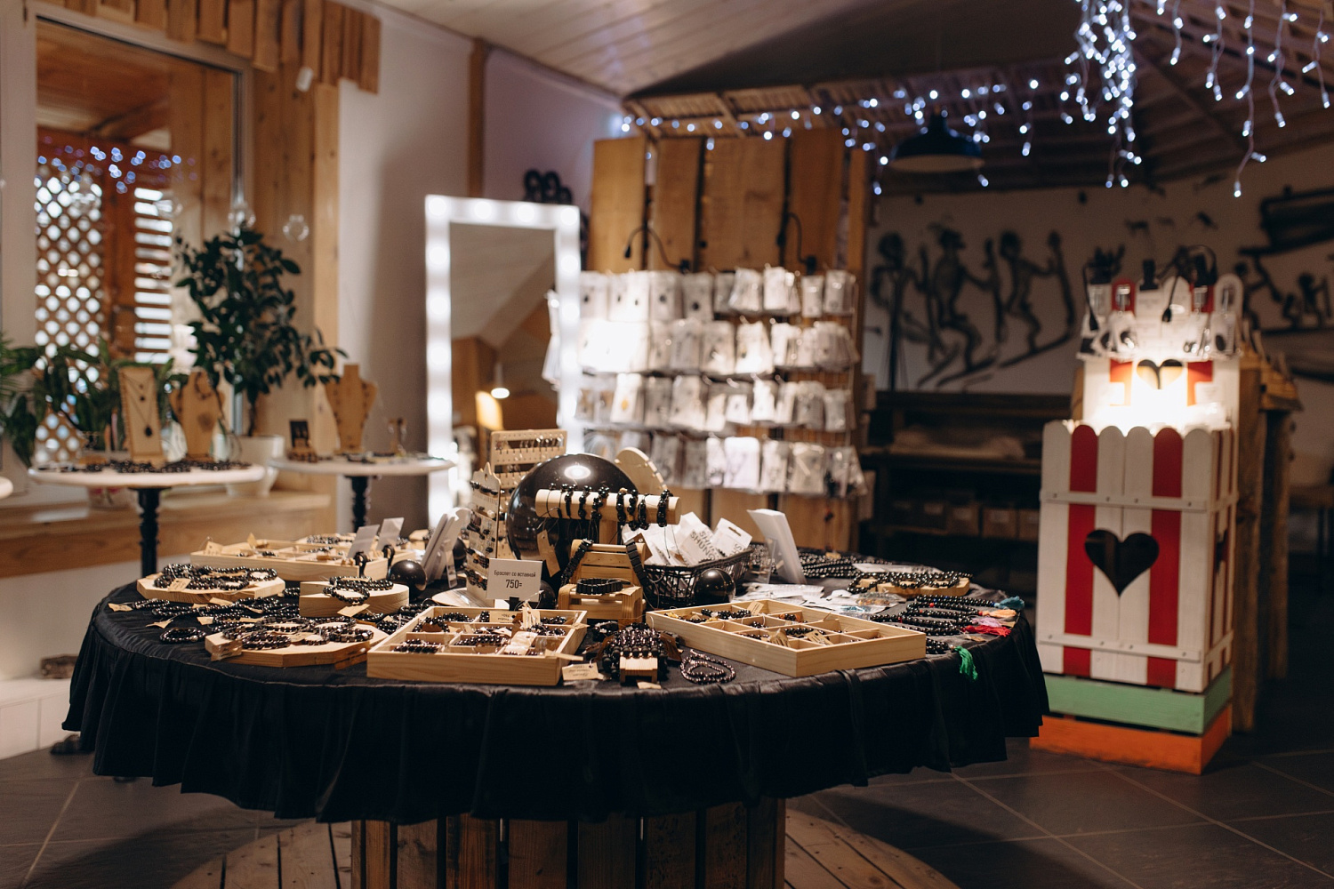 Режим работы в январе 2025